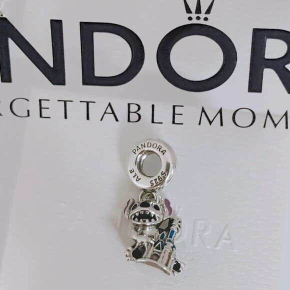 Pandora Stitch & Castle Dangle Charm S925 Sterling Silver with box - Picture 1 of 6